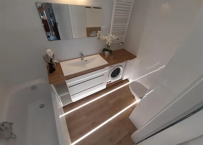 Z Garażem Blisko Dwóch Jezior Na Warmii I Mazurach