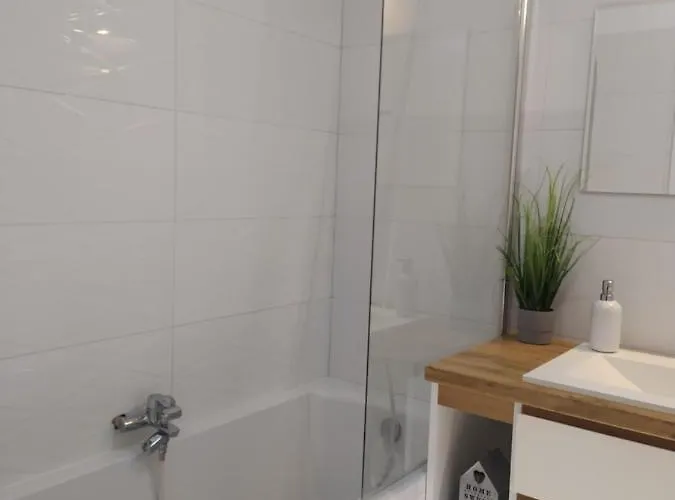 Apartament Z Garażem Blisko Dwóch Jezior Na Warmii I Mazurach *